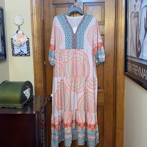 NEW XL Maxi Dress - Beautiful color pattern, Coral & Peach & Teal